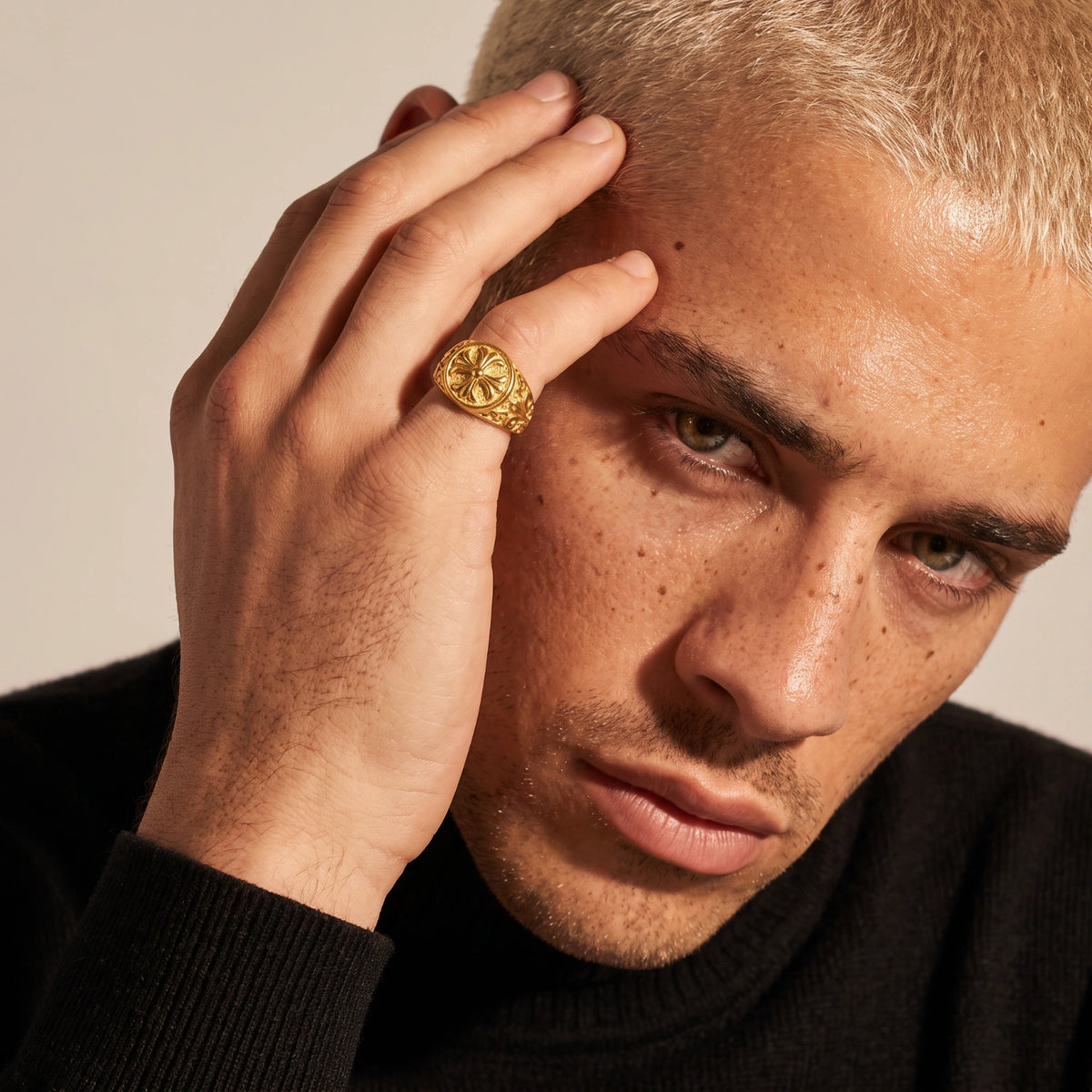 Anillo Sello Cruz | B&M GIOIELLI